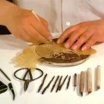 Fabrication d'une ombre chinoise en parchemin
